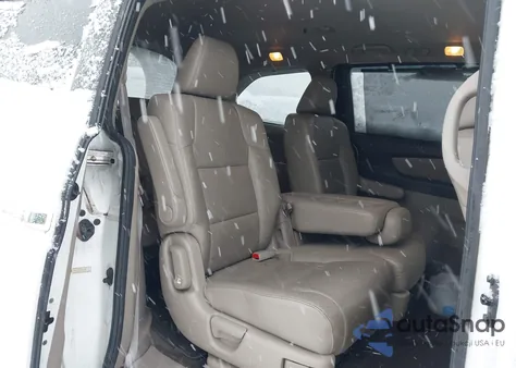 2013 Honda Odyssey Ex-L from USA, damaged, VIN 5FNRL5H69DB062556